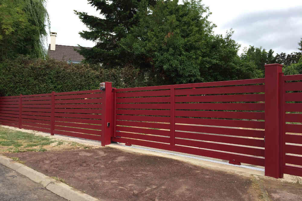 portail barreaux horizontaux aluminium