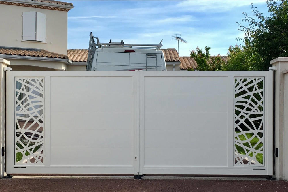 portail-blanc-decoupe-laser portail-blanc-decoupe-laser