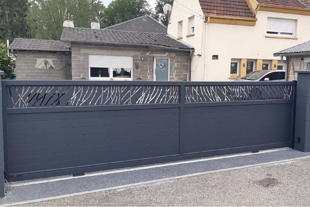 portail-coulissant-decor-laser portail-coulissant-decor-laser