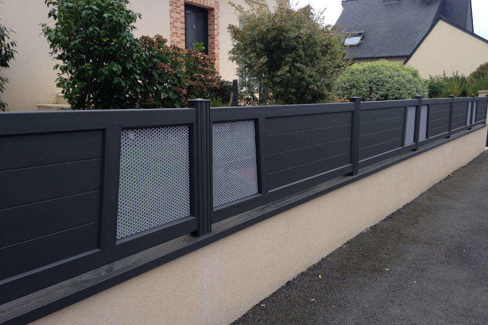 cloture perforee aluminium bicolore