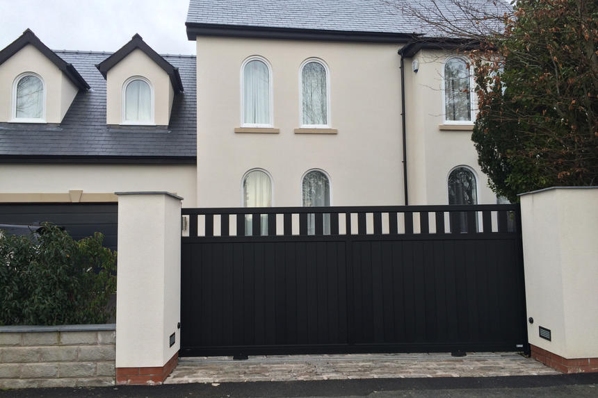 portail coulissant aluminium