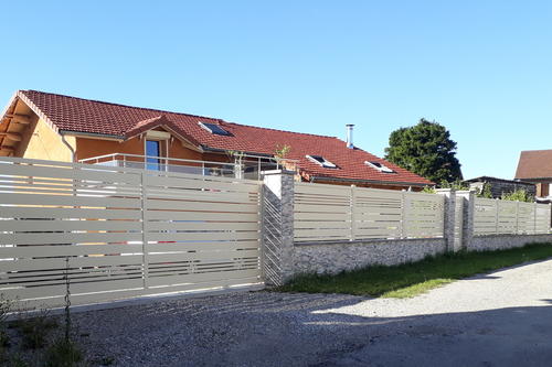 portail cl&ocirc;ture lisses aluminium