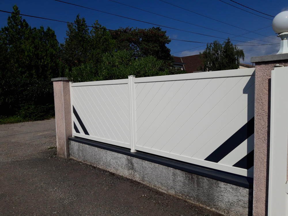 cloture-moderne-blanche-aluminium cloture-moderne-blanche-aluminium