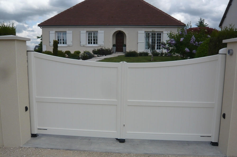 portail-cintre-incurve-battant
