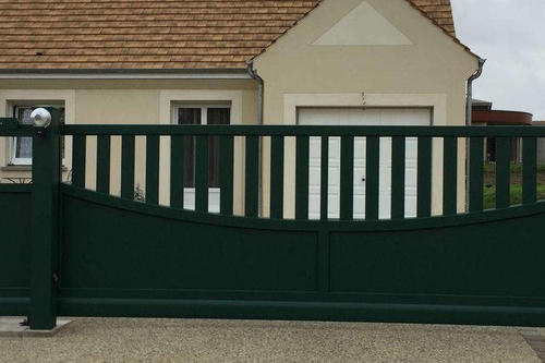 portail autoportant barreaux alu