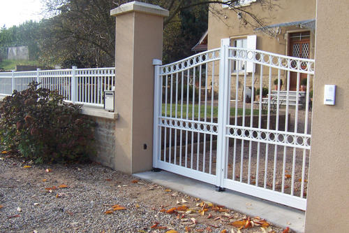 portails tout barreaudés classique