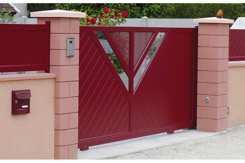 portail et cloture aluminium rouge