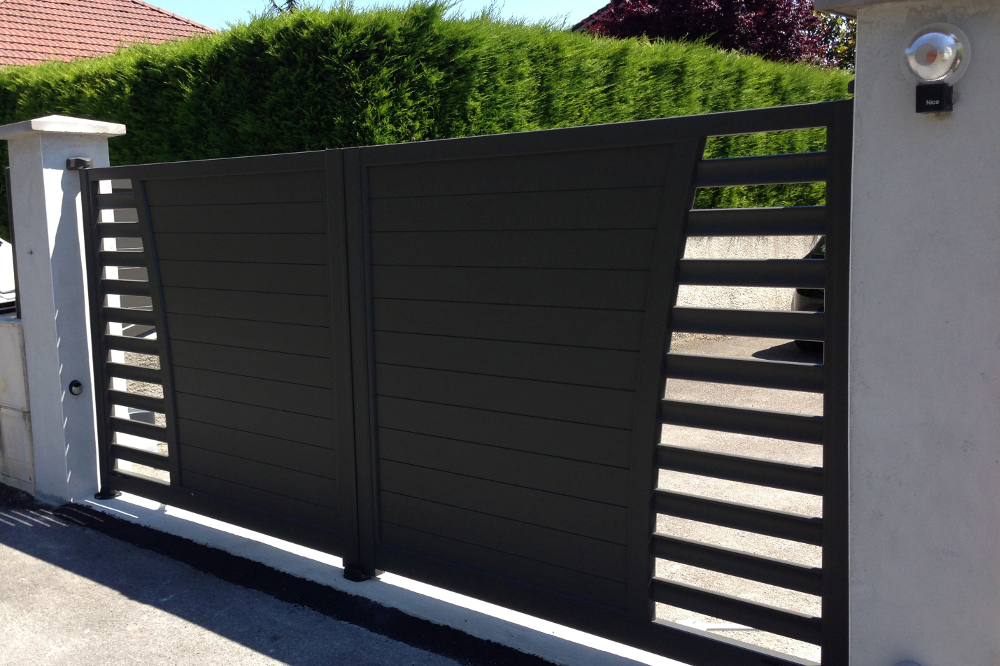 portail-barreaux-design-noir-alga portail-barreaux-design-noir-alga